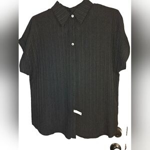 Womens Short Sleeved Collard Button Up Top/Blouse